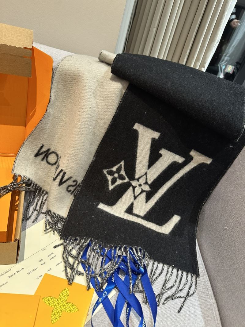 Louis Vuitton Scarf